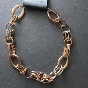 ✴️NEW✴️Massini Gold Tone Chain Link Necklace. 15” w/3 “ extender.